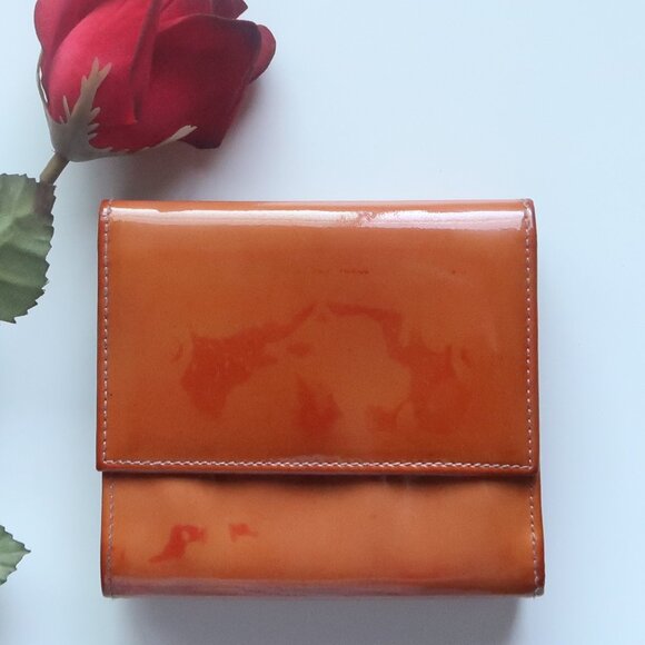 Chanel Orange Patent Leather Wallet Card Holder Silver CC Logo Luxury Designer - Picture 4 of 16